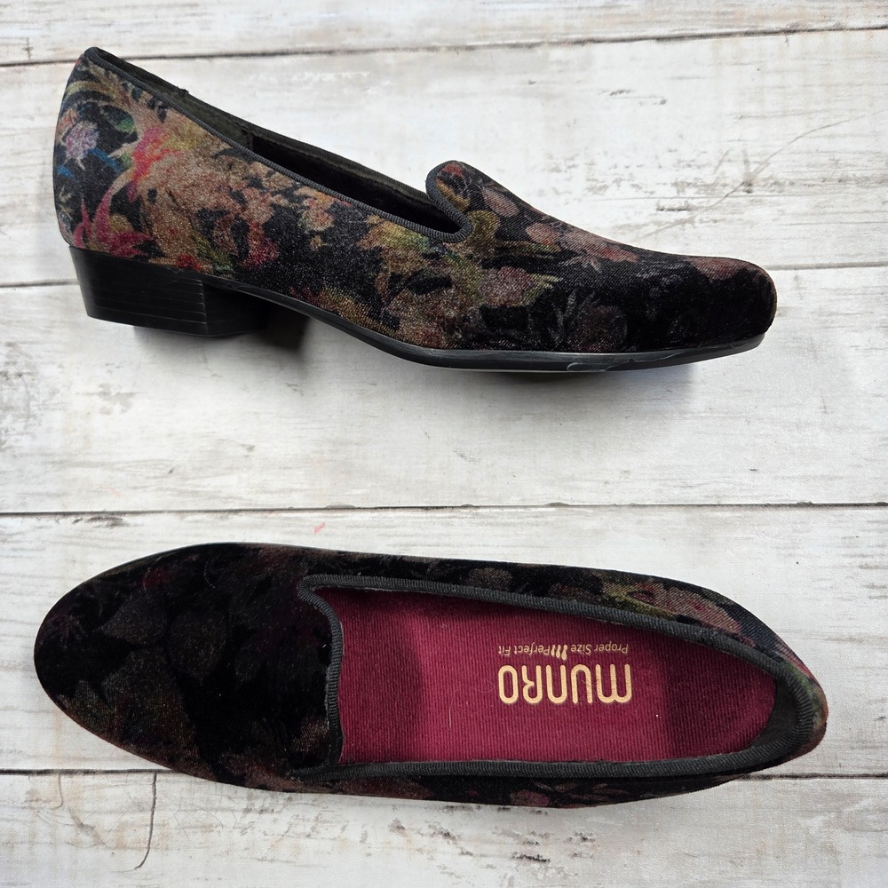 Munro American Floral Velvet Loafers Women 5.5M Black Multicolor Block Heel USA